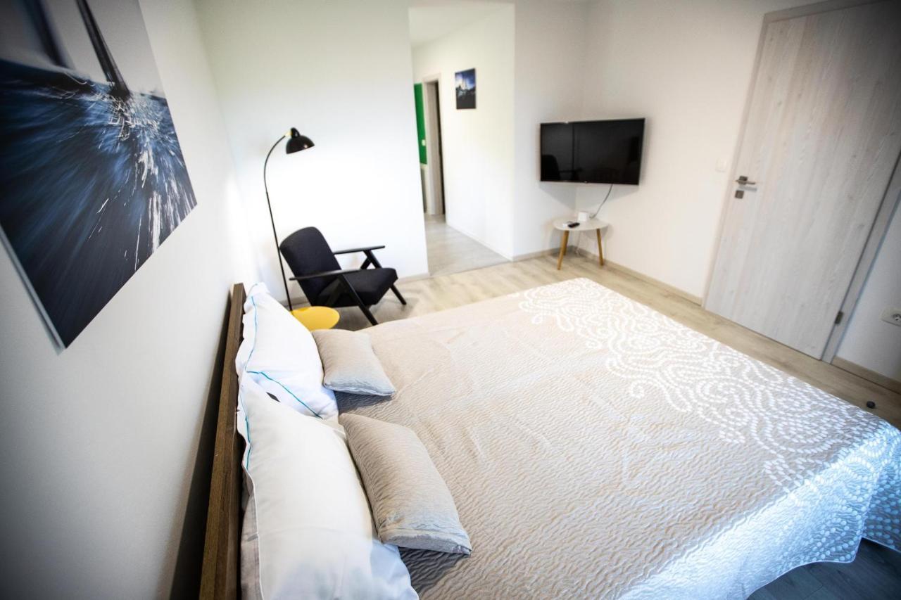 Aloha Apartment